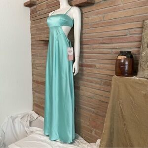 NWT KISSPROM Formal Dress Spaghetti Strap Floor Length Light Aqua Size 8